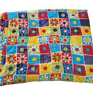 COPY - Vintage Handmade Patchwork Daisy Quilt